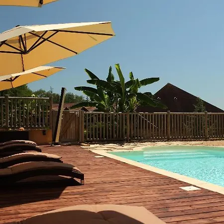 Le Clos Roussillon Pres De Sarlat Hotel 3*