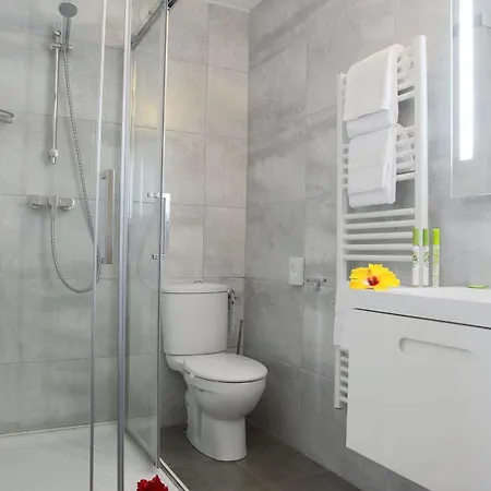 Le Clos Roussillon Pres De Sarlat Hotel 3*